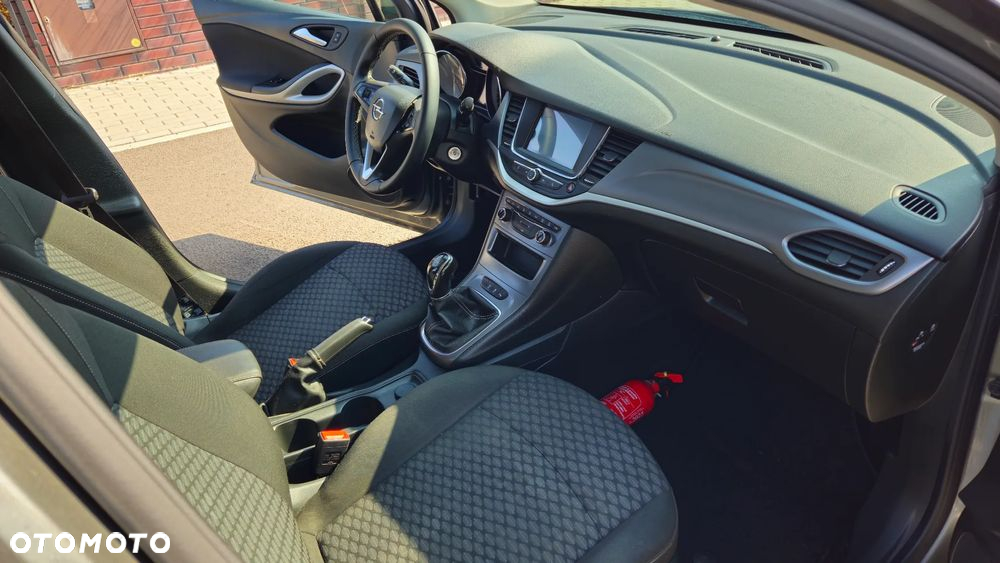 Opel Astra 1.2 Turbo Start/Stop Sports Tourer Elegance - 19