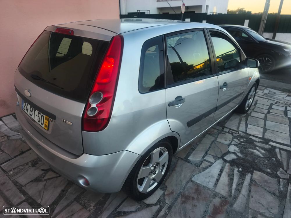 Ford Fiesta 1.4 TDCi First Edition - 2