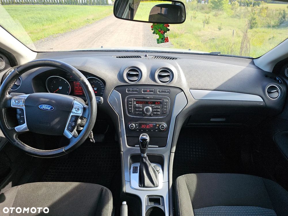 Ford Mondeo 2.0 TDCi Trend - 19