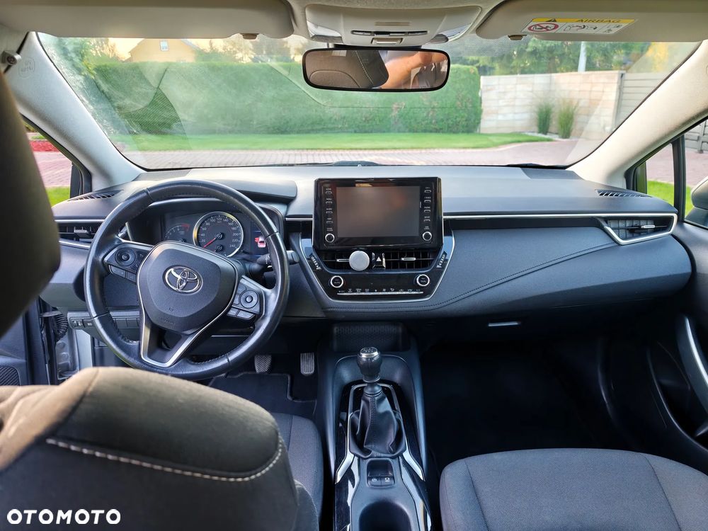 Toyota Corolla 1.5 Comfort - 10