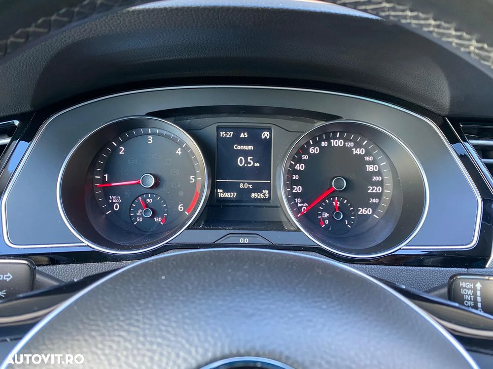 Volkswagen Passat - 7