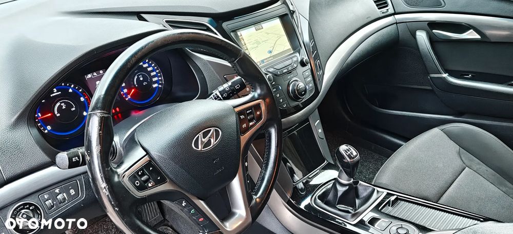 Hyundai i40 Kombi 1.7 CRDi Premium - 22