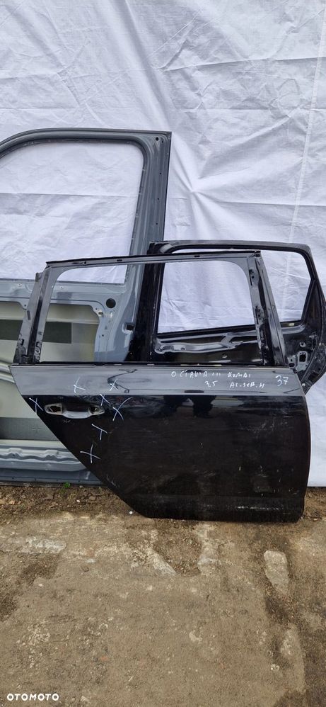 Drzwi Skoda Octavia III Kombi 2012-2020r. Prawe tył - 1