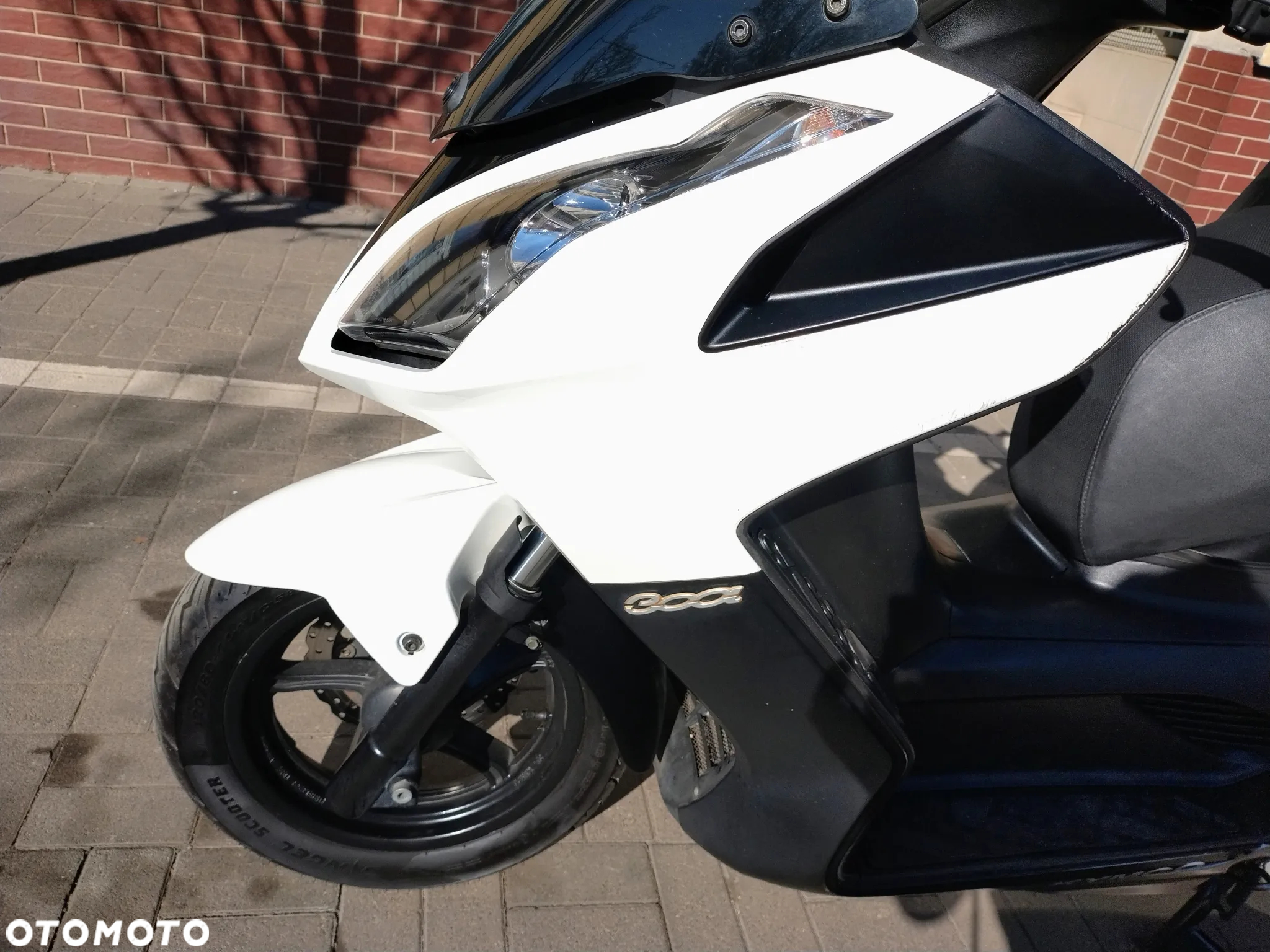 Kymco Downtown - 7