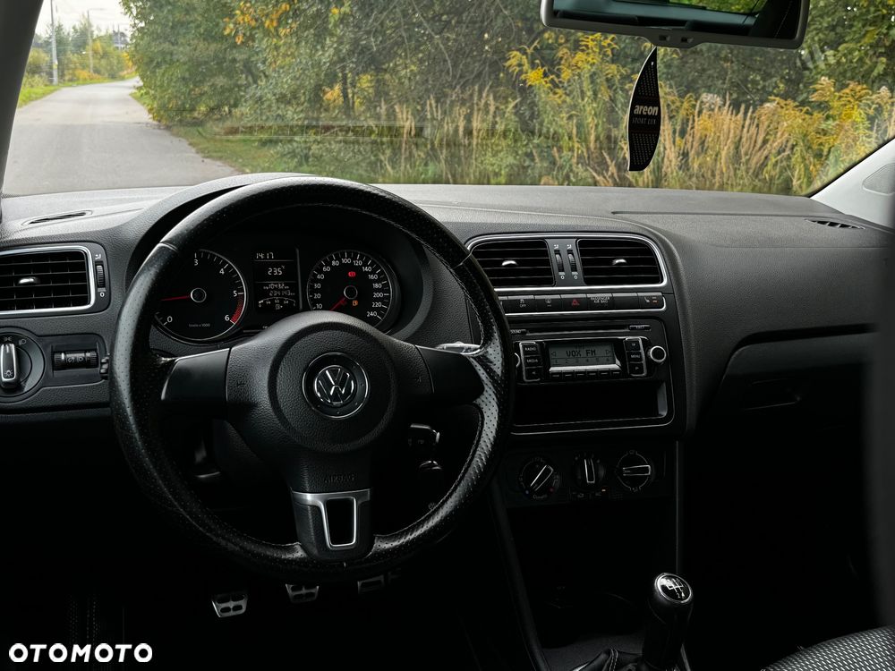 Volkswagen Polo Cross 1.6 TDI DPF - 18