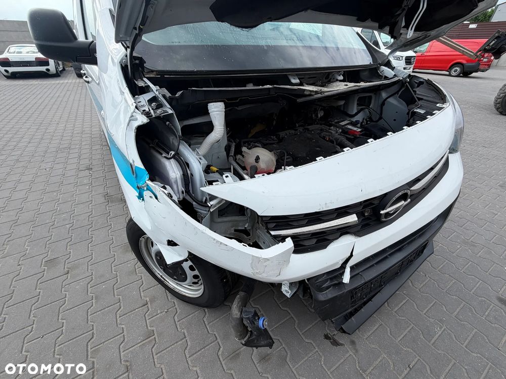 Opel VIVARO - 11
