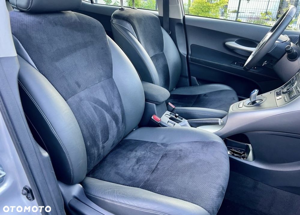 Toyota Auris 1.8 HSD Prestige NAVI - 20