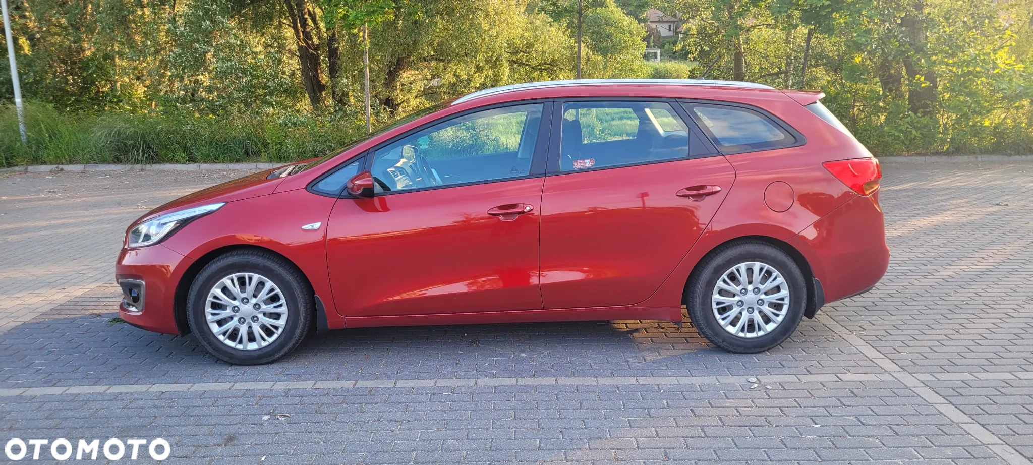 Kia Ceed Cee'd 1.6 GDI M - 8