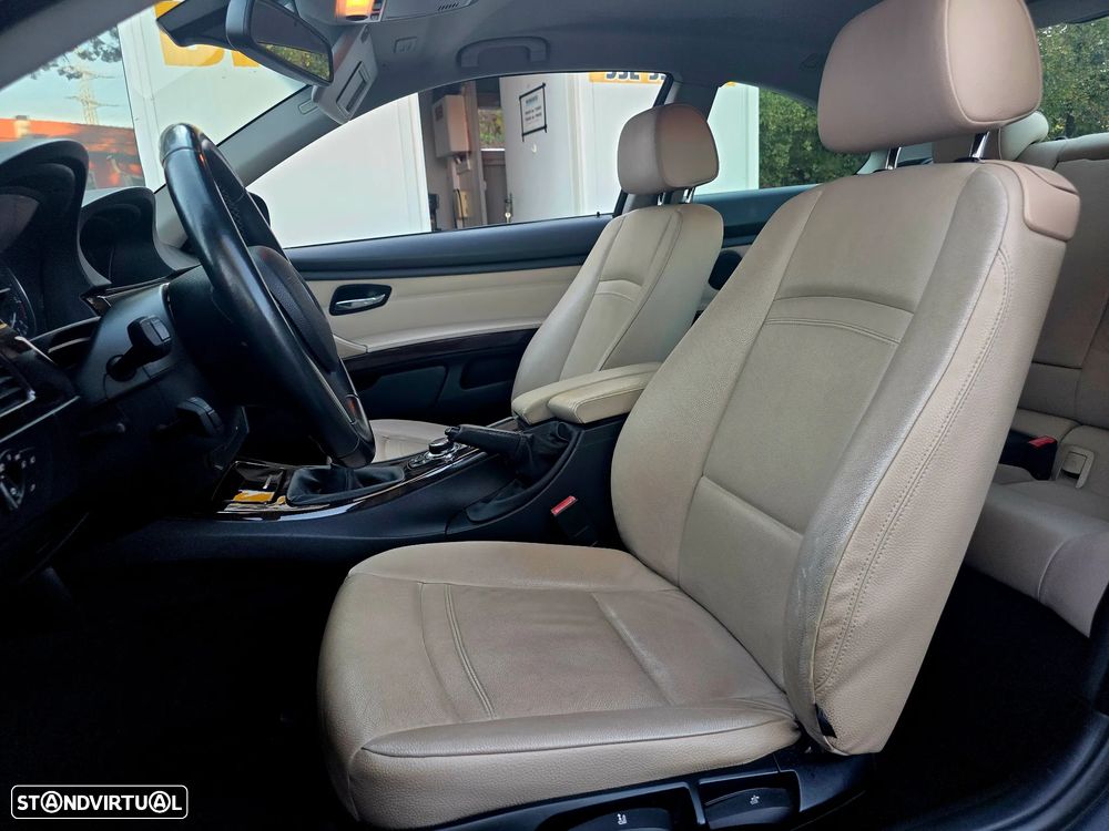 BMW 320 d M Sport Edition - 10