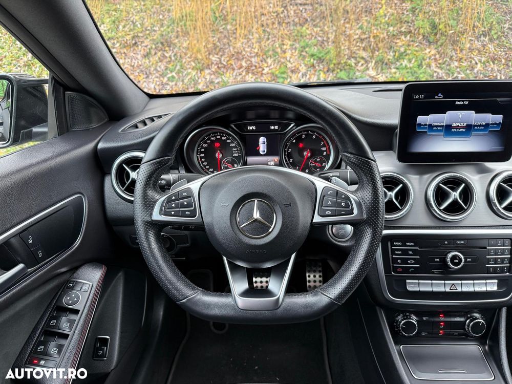 Mercedes-Benz CLA 180 7G-DCT AMG Line - 22