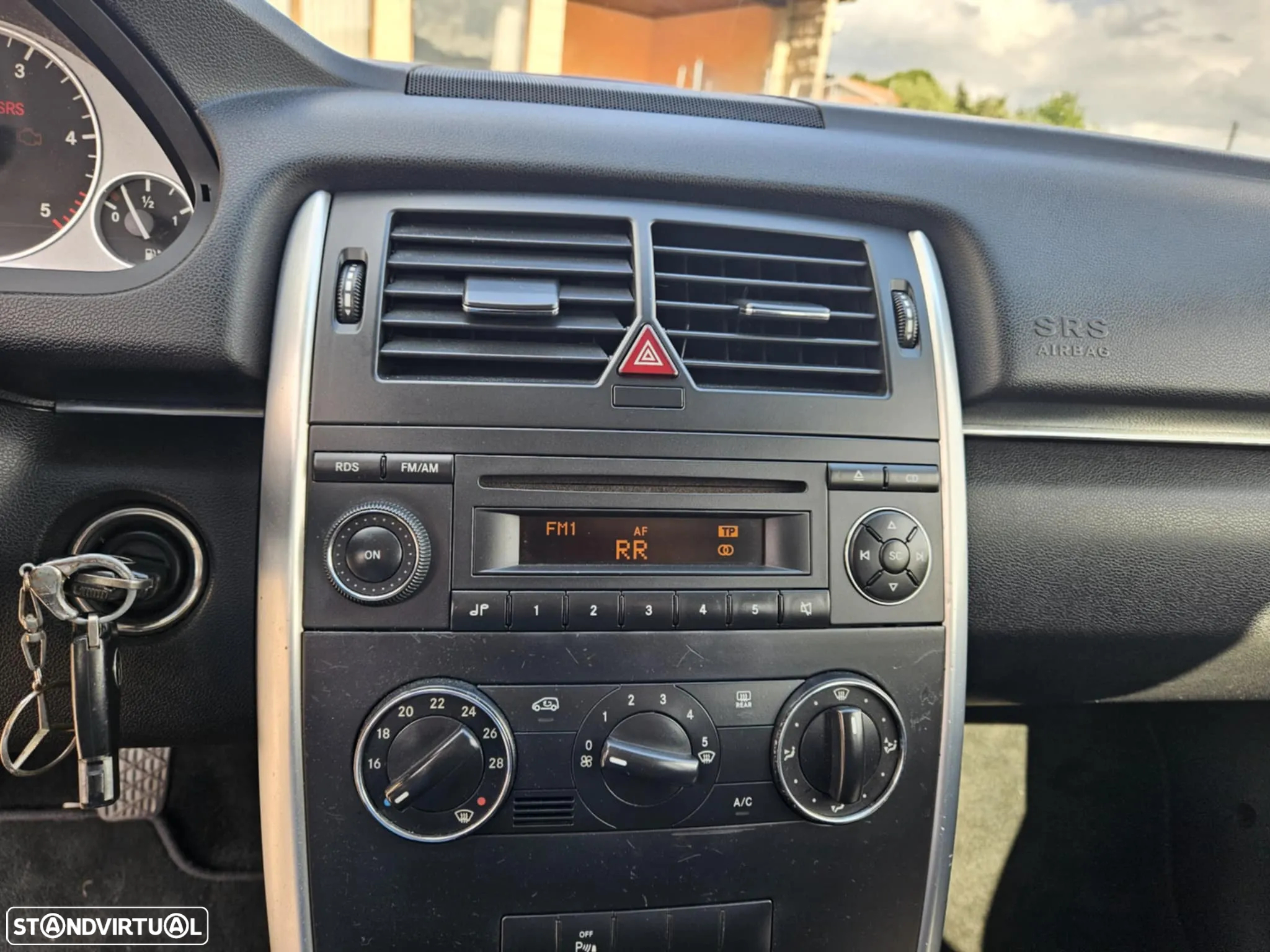 Mercedes-Benz B 200 CDi - 8