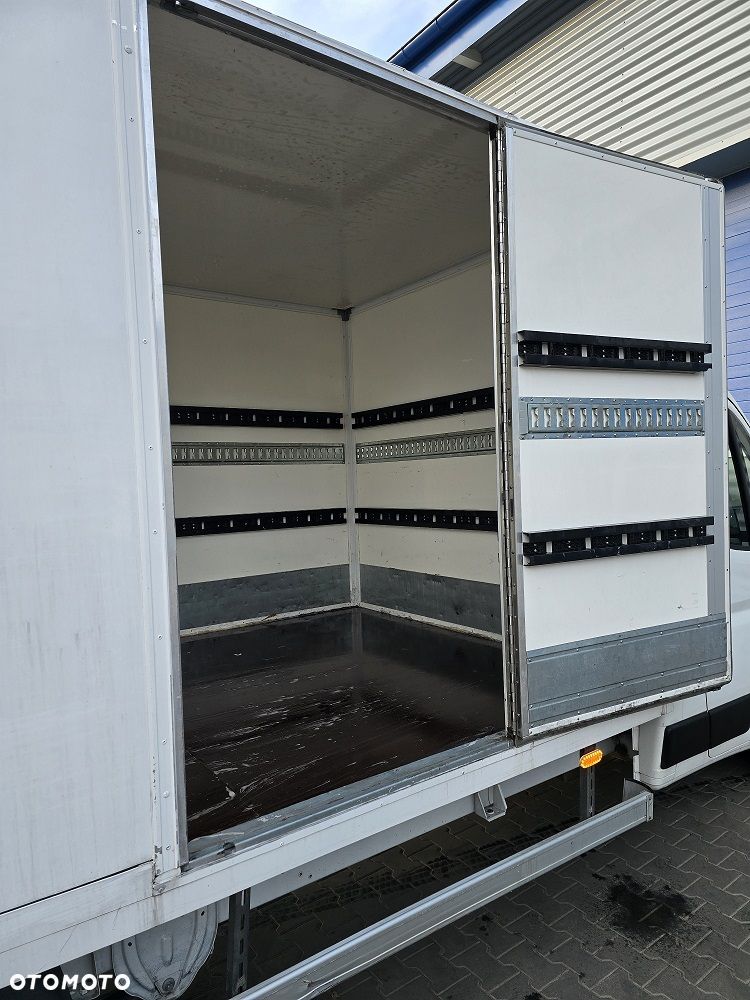 Peugeot BOXER 140 KM kontener winda udt - 24