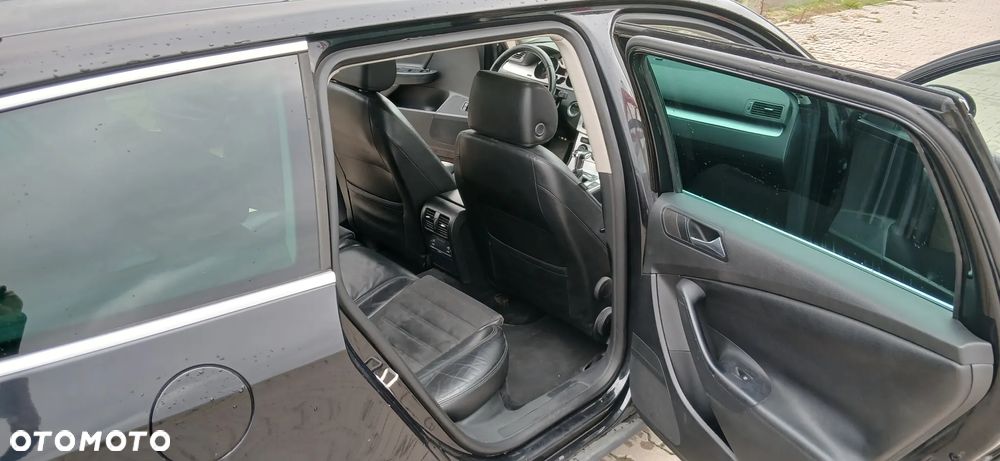 Volkswagen Passat 2.0 TDI Highline DSG - 19