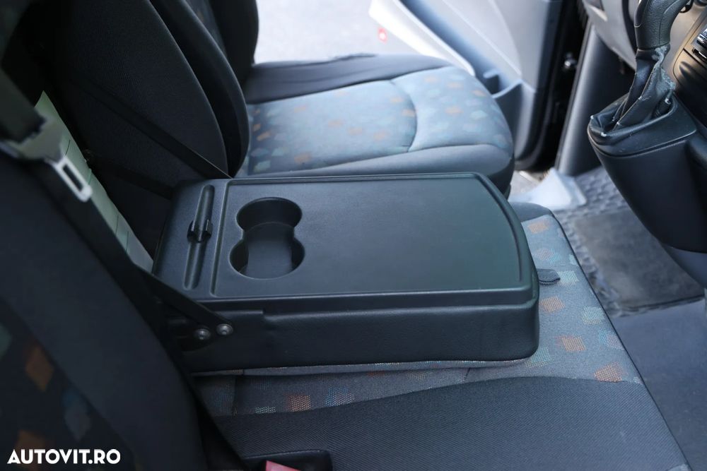 Mercedes-Benz Vito - 21
