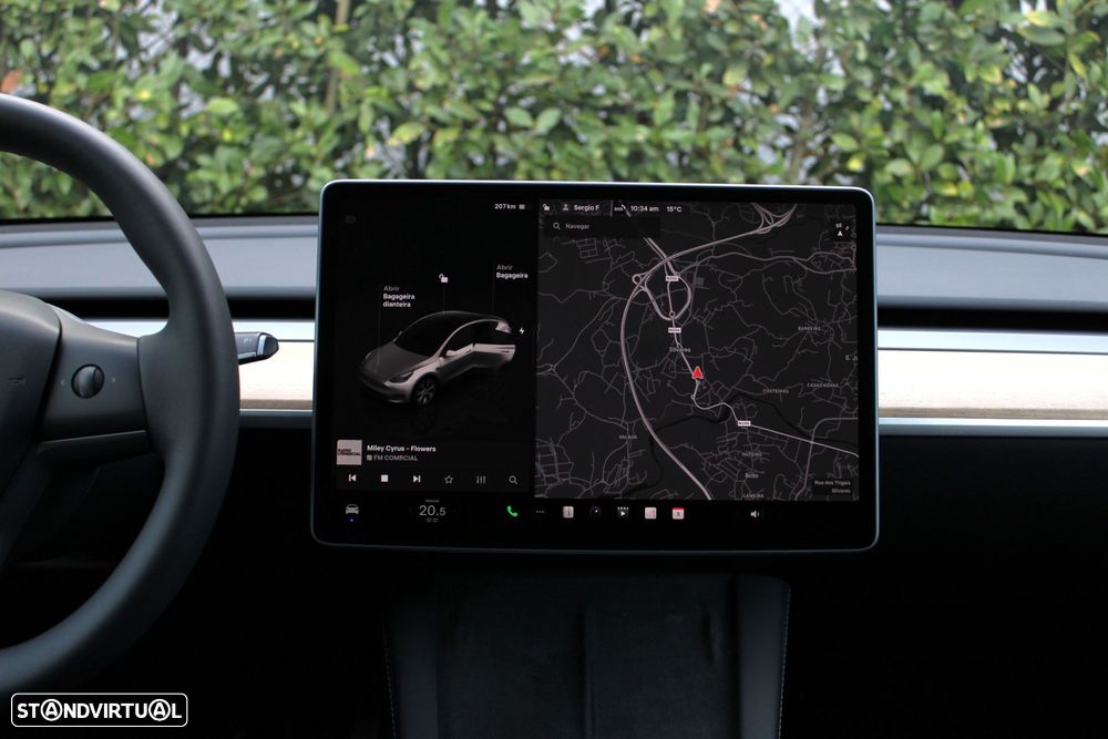 Tesla Model Y Long Range Dual Motor AWD - 33