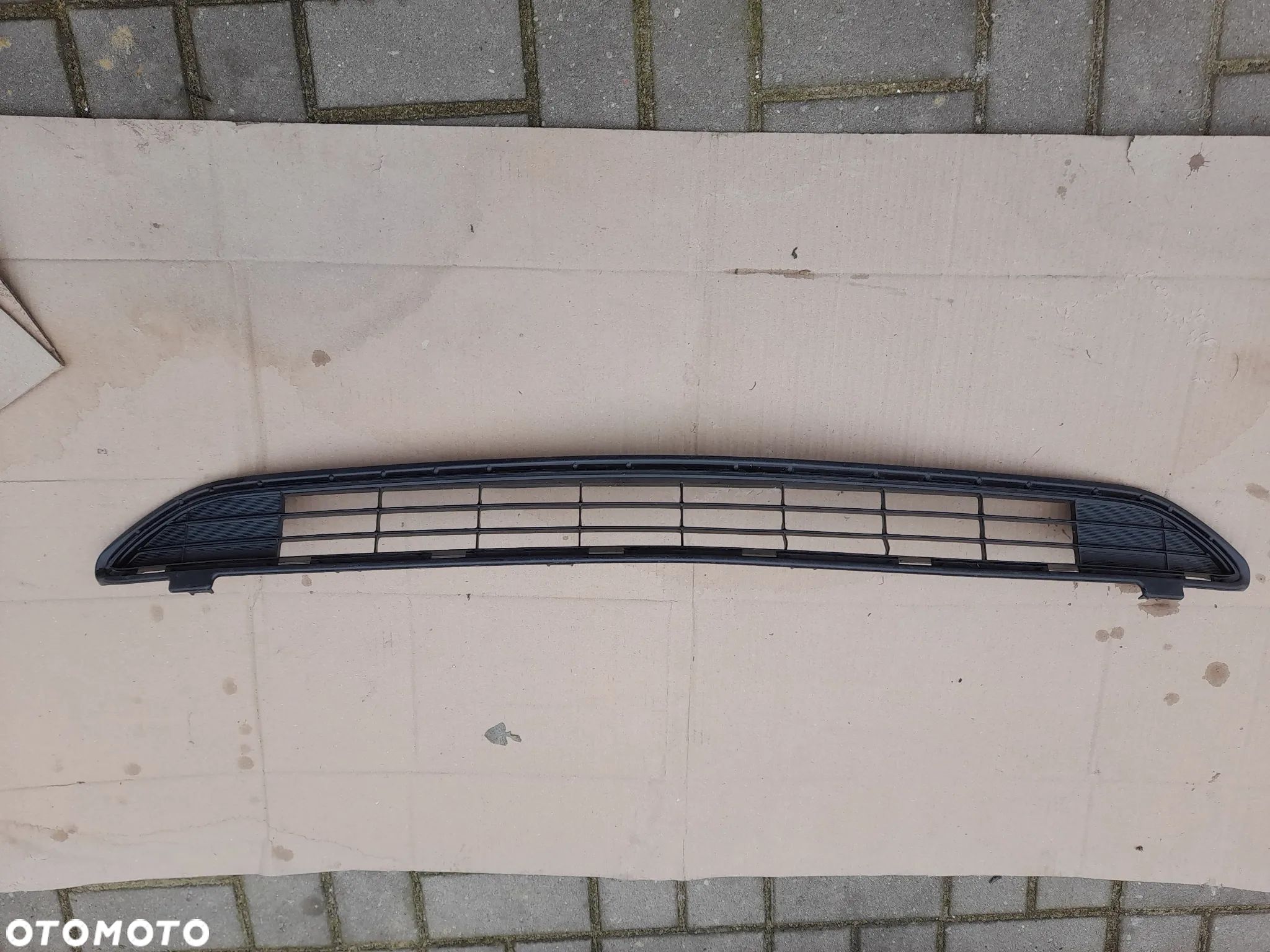 TOYOTA RAV IV LIFT KRATKA ŚRODKOWA ZDERZAK PRZEDNI PRZÓD - 1