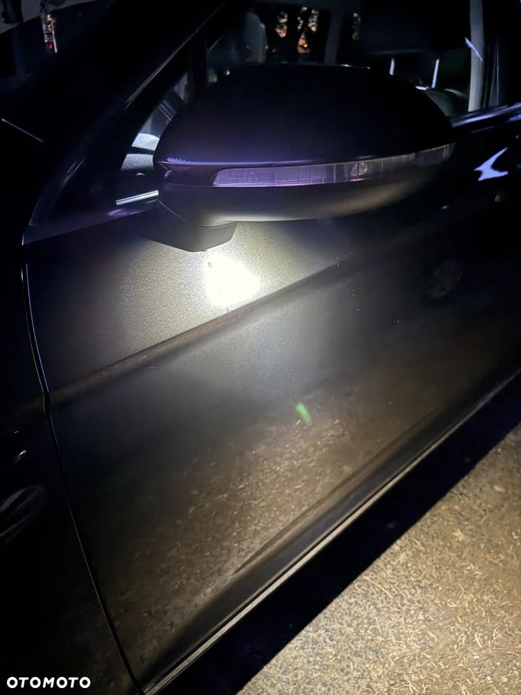 Volkswagen Passat Variant - 35