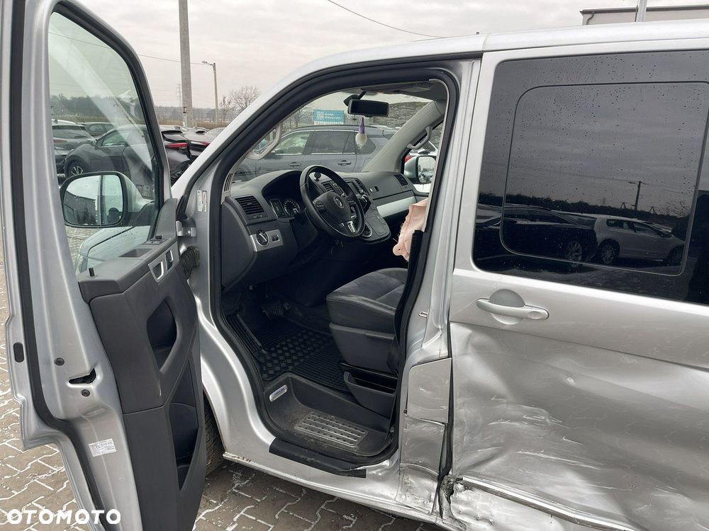 Volkswagen Multivan - 5