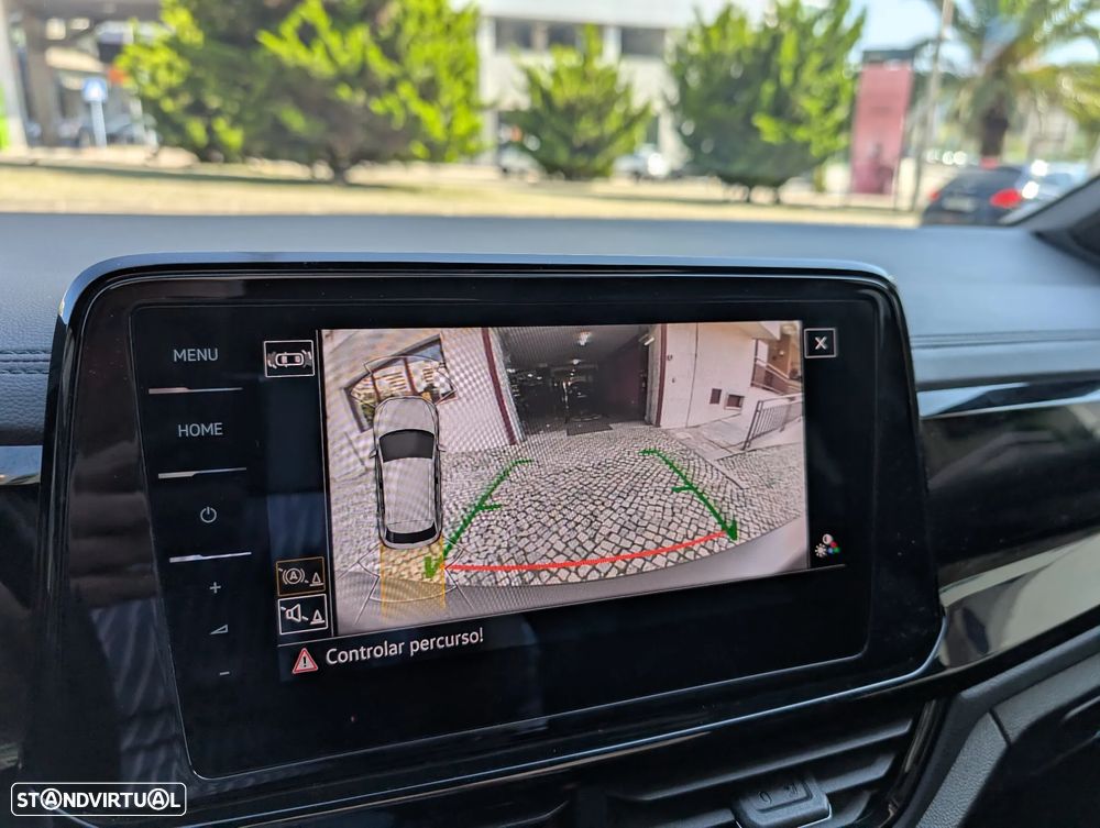 VW T-Roc 2.0 TDI R-Line DSG - 23