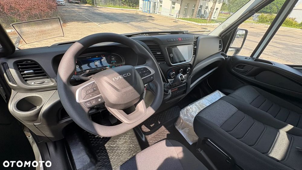 Iveco Daily 50C18H wywrotka - 14