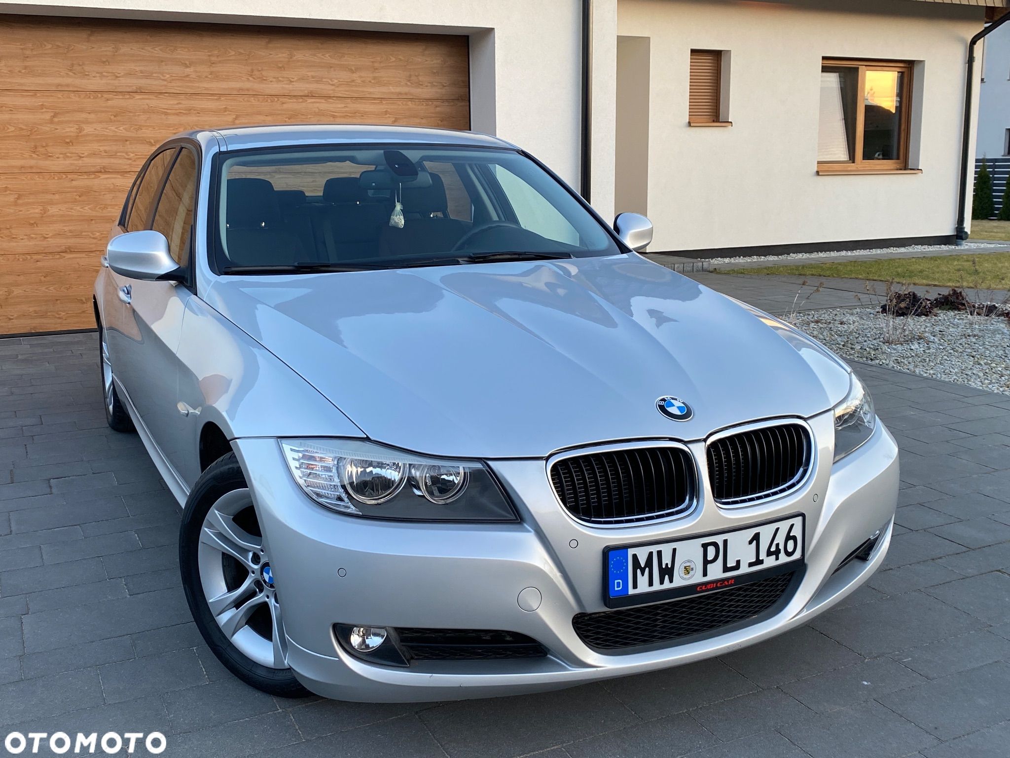BMW Seria 3 318i Edition Sport - 1