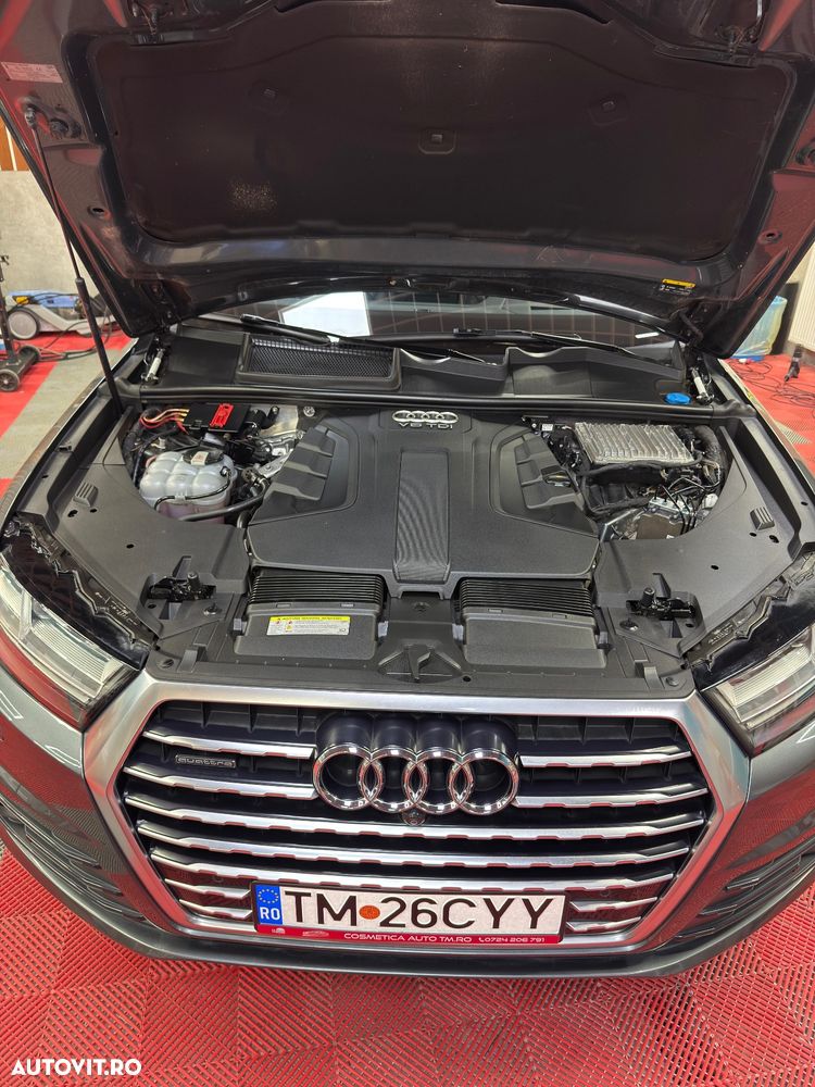 Audi Q7 3.0 TDI Quattro Tiptronic - 6