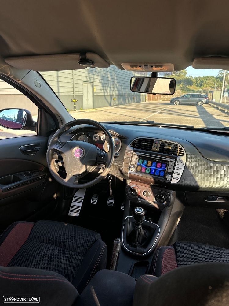 Fiat Bravo 1.4 16V Active — fotografia 16