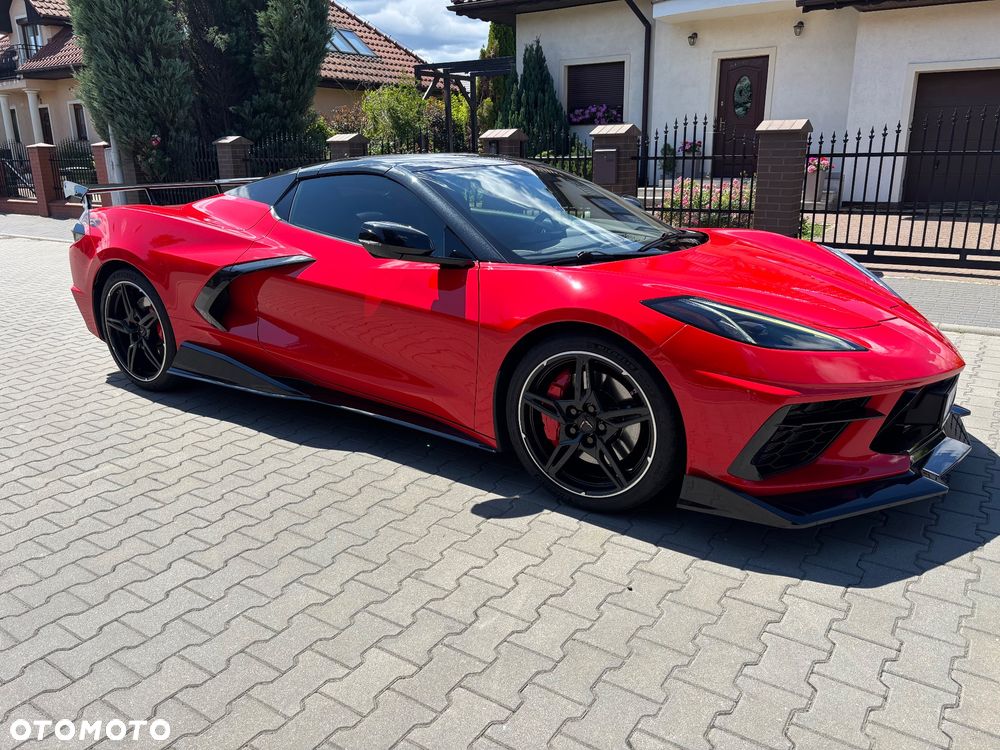 Chevrolet Corvette - 16