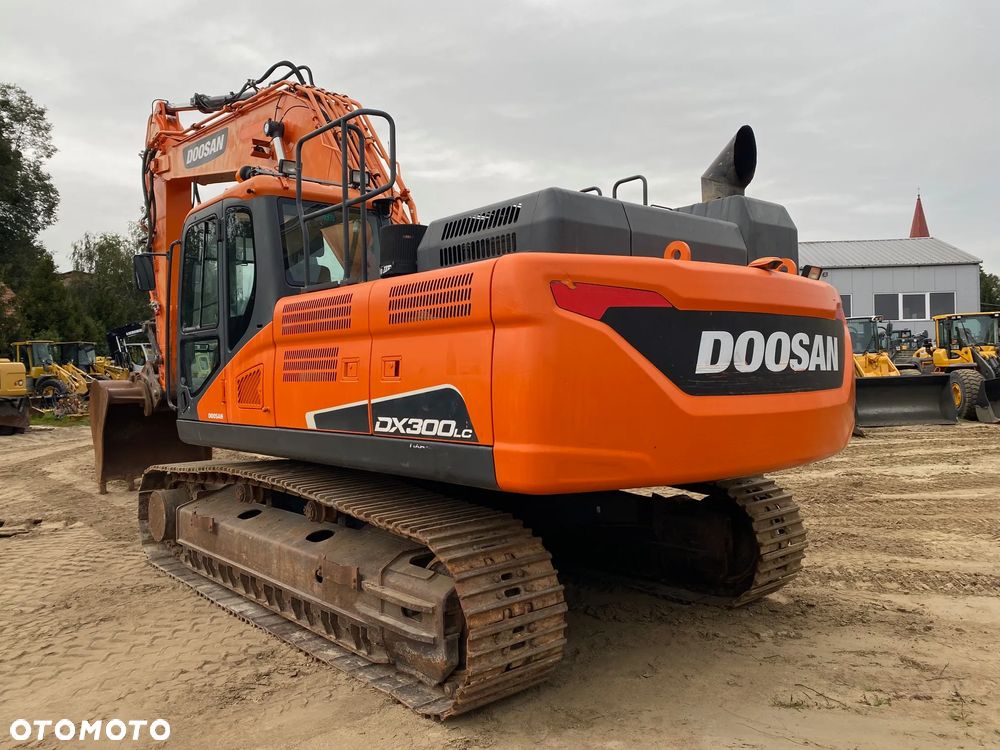 Doosan DX 300 LC-5, 2015 ROK, 9600 MTH, z NIEMIEC, PODWOZIE 90% DOBRE, - 4