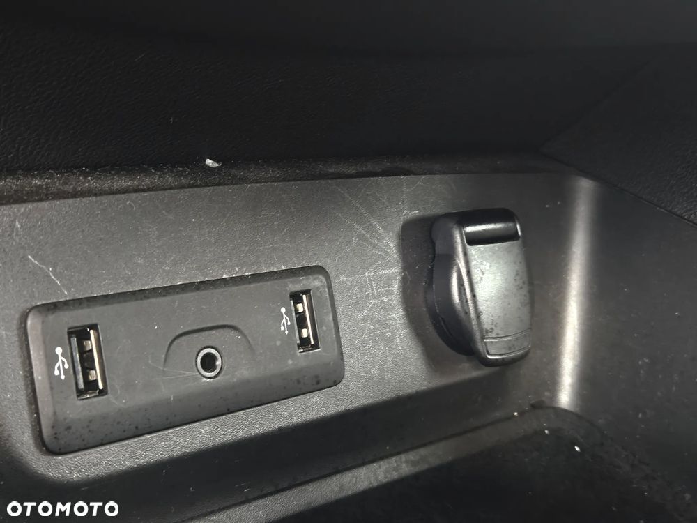 Renault Kadjar Energy TCe 130 EDC LIMITED - 19