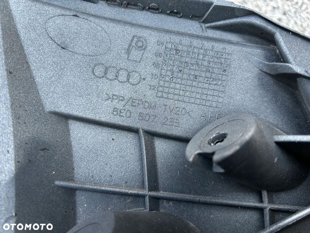 Zderzak przód Audi A4 B7 S-LINE - 3