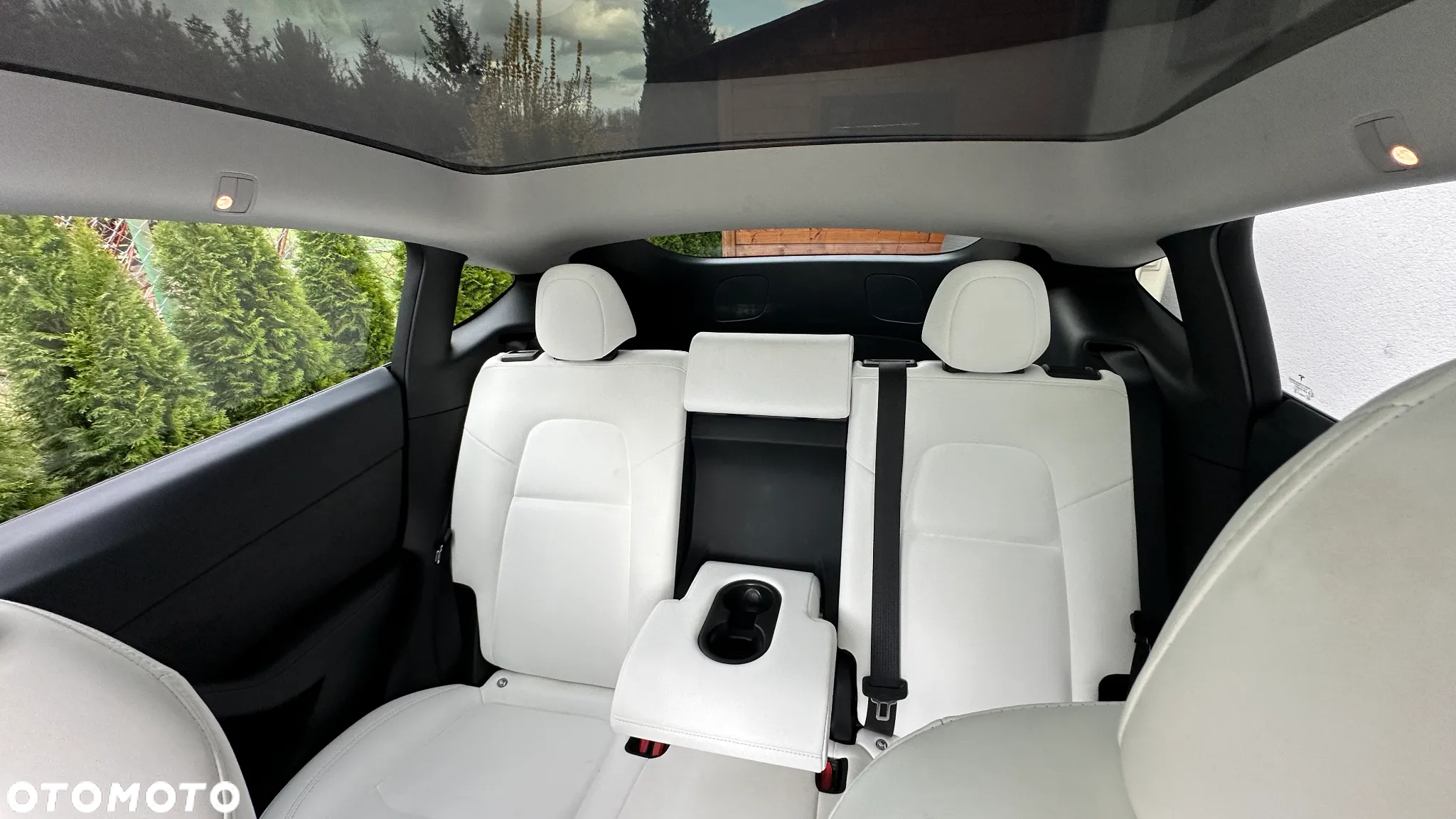 Tesla Y Model Performance Dual Motor AWD - 7