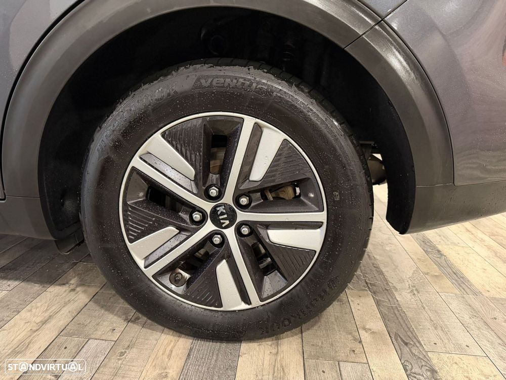 Kia Niro 1.6 GDi PHEV Urban - 24