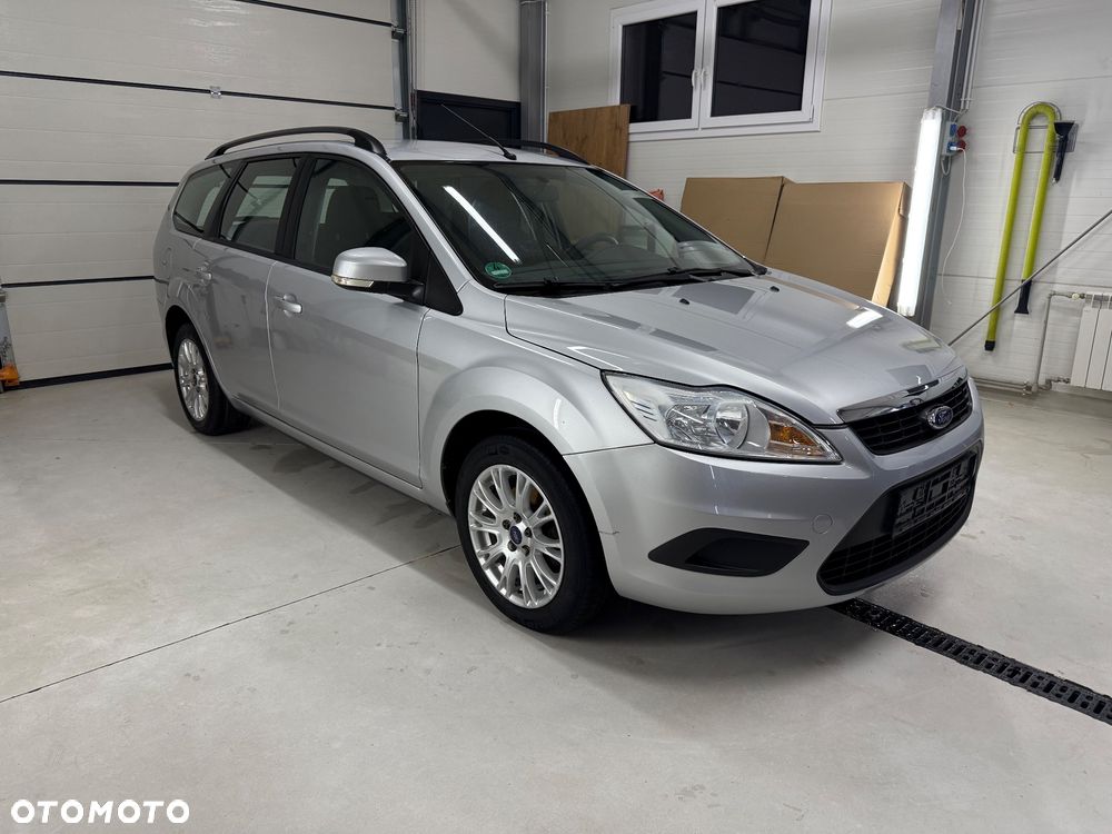 Ford Focus - 1