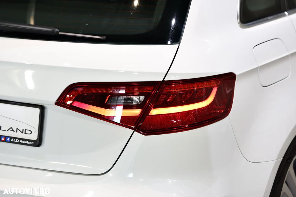 Audi A3 1.4 TFSI Cylinder on demand S tronic S line Sportpaket - 37