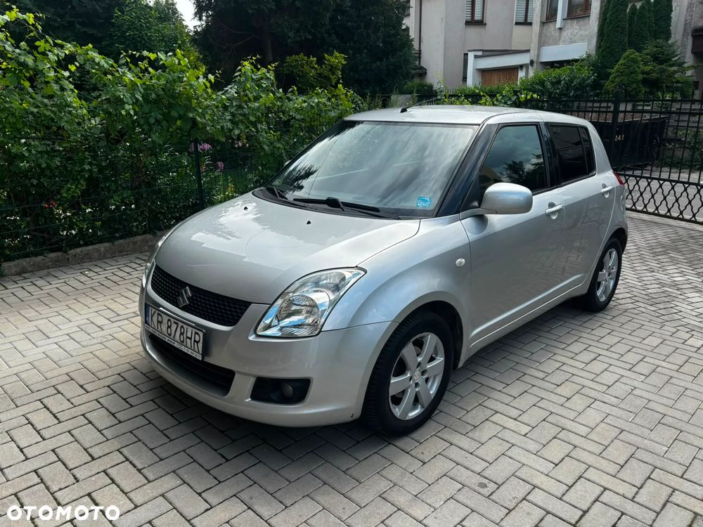 Suzuki Swift 1.3 JB Edition - 9