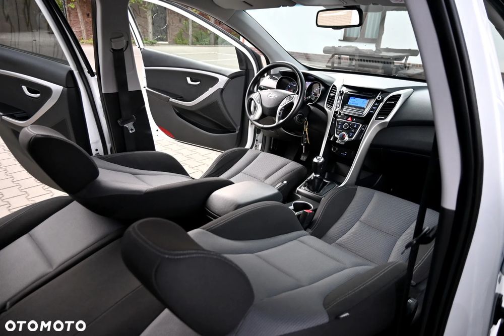 Hyundai i30 1.4 BlueDrive Comfort - 20