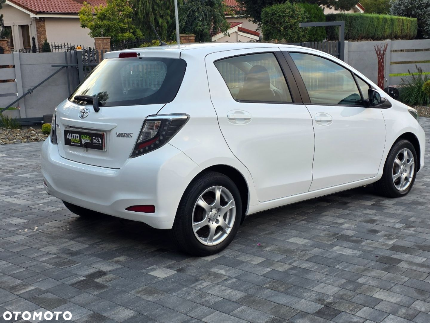 Toyota Yaris - 6