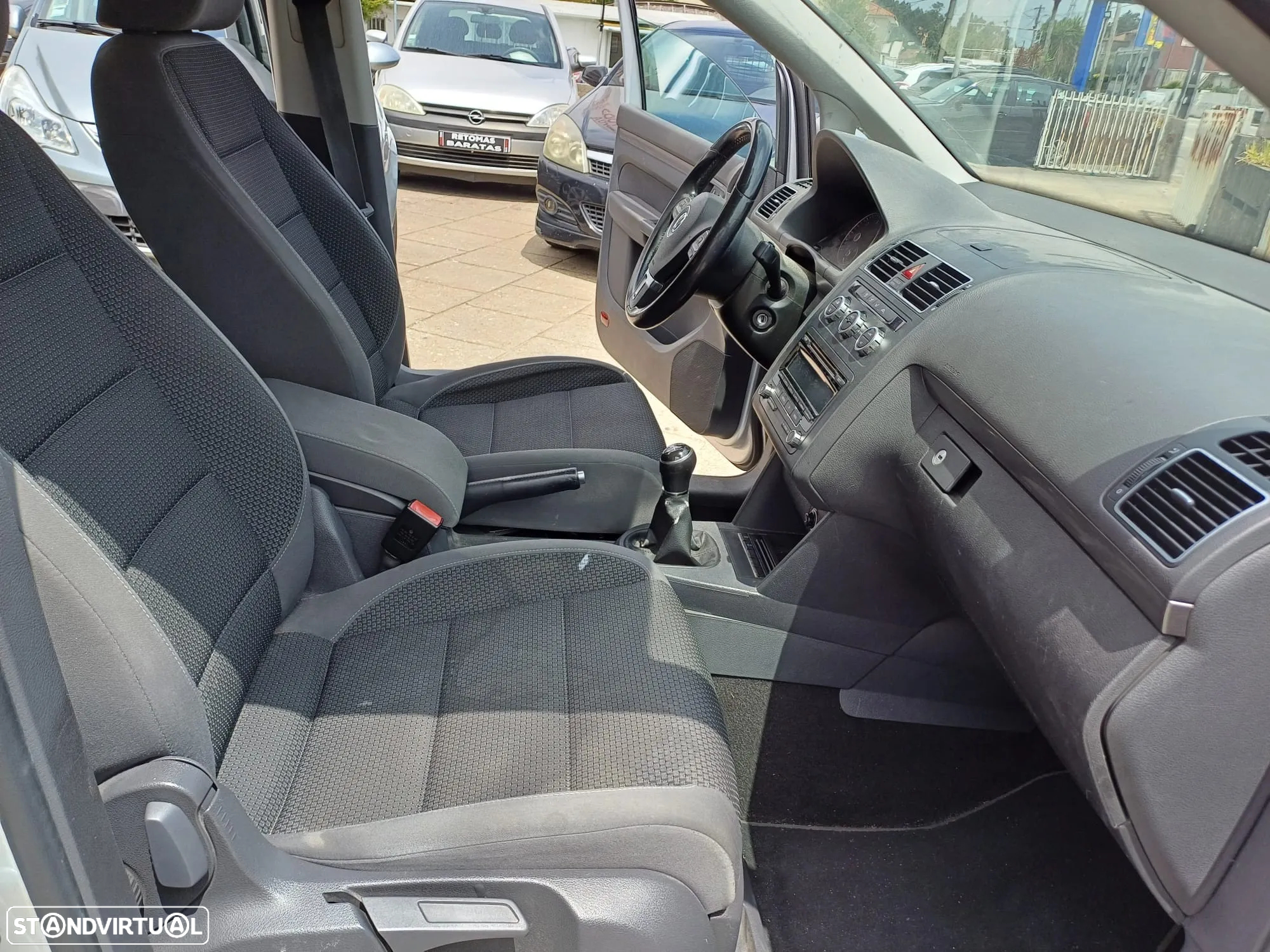 VW Touran 1.6 TDI Blue.Highline 7L - 15