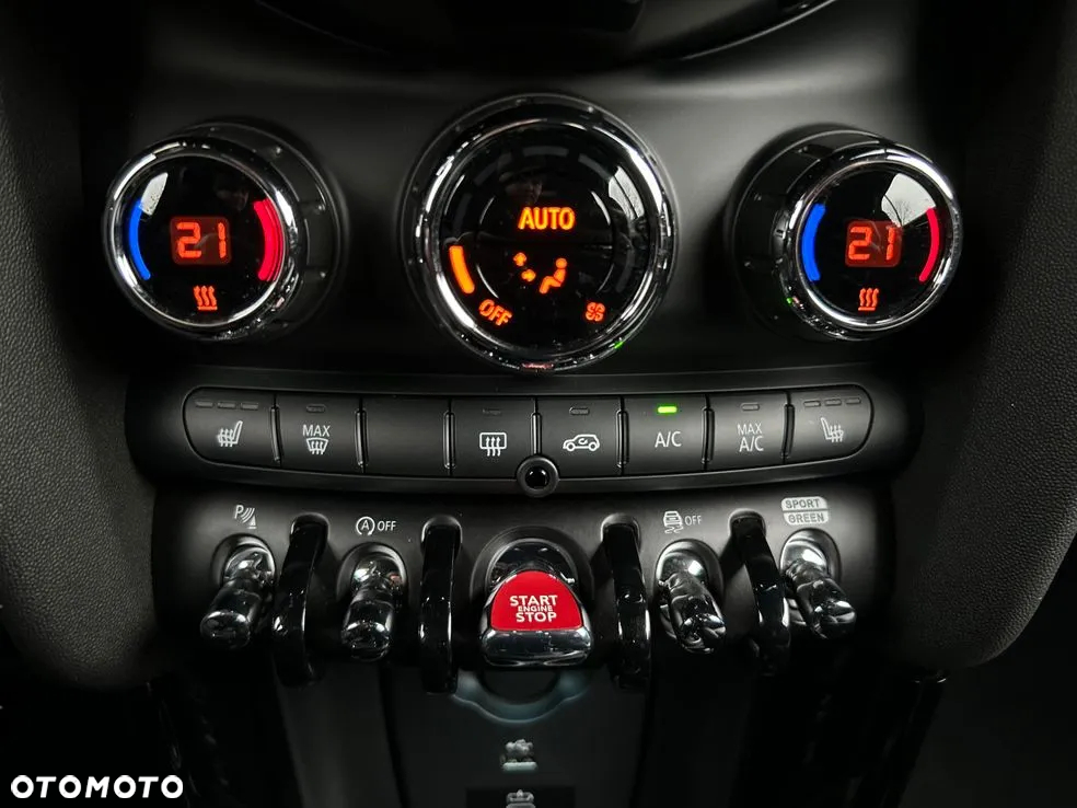 MINI Cooper Classic Trim - 30