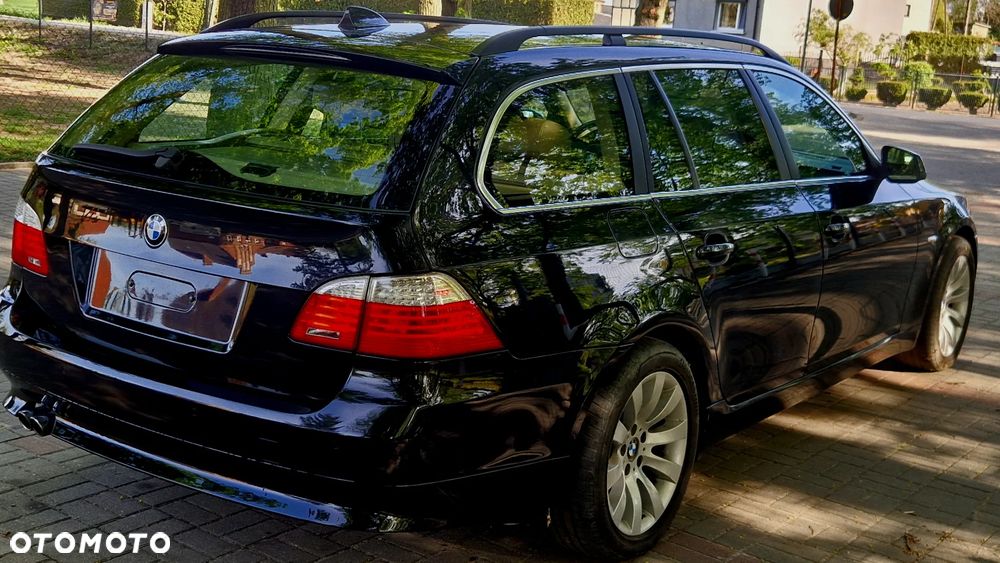 BMW Seria 5 530d xDrive Edition Exclusive - 17