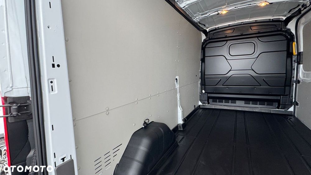 Ford transit Ford Transit VAN L3H2 Trend 130 KM - 15