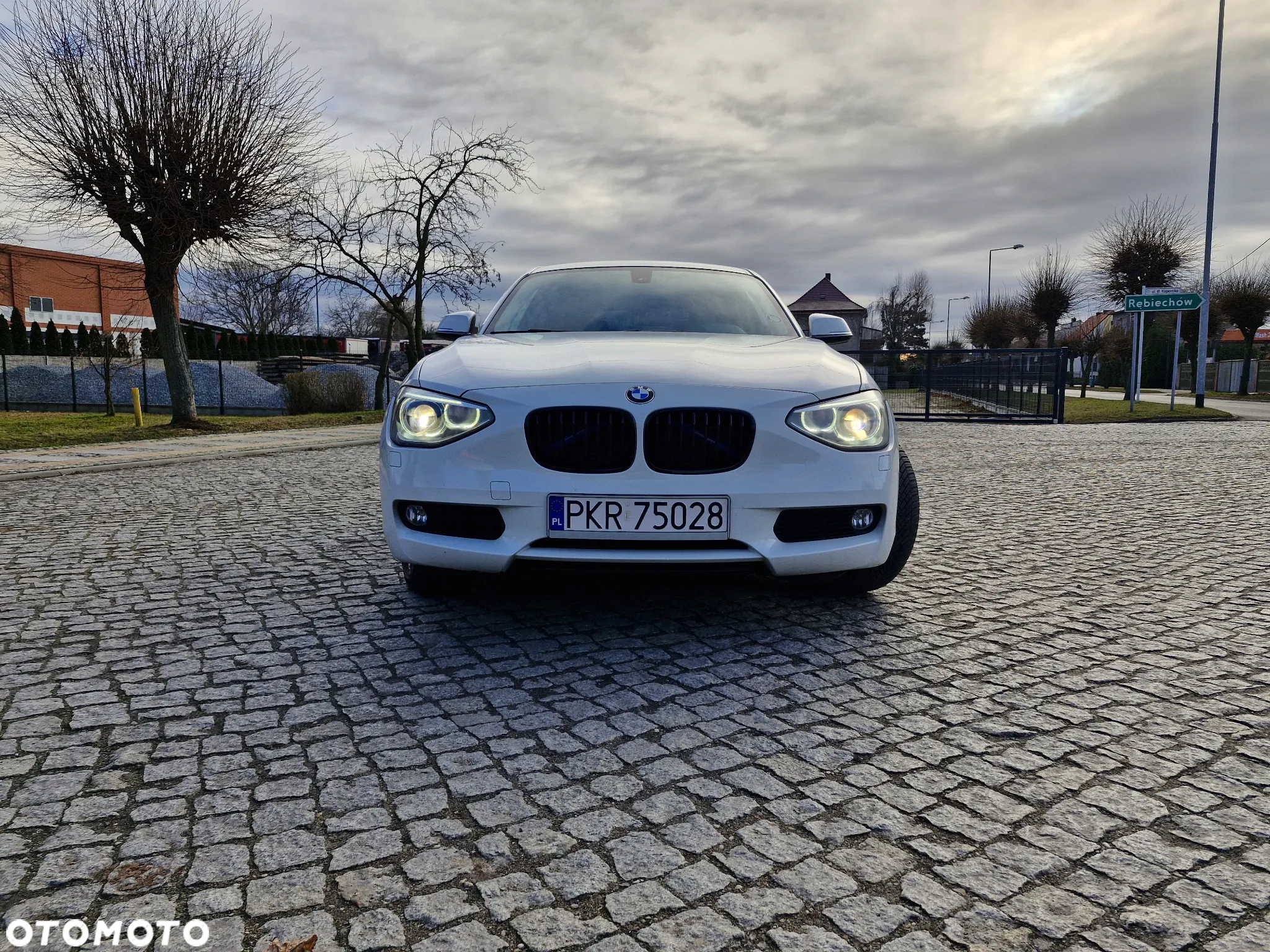 BMW Seria 1 118d Sport Line - 6