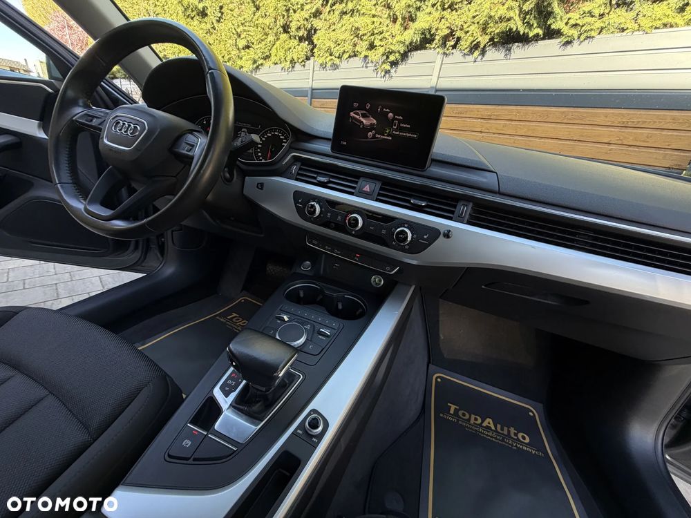 Audi A4 Limousine 2.0 TFSI ultra S tronic - 17