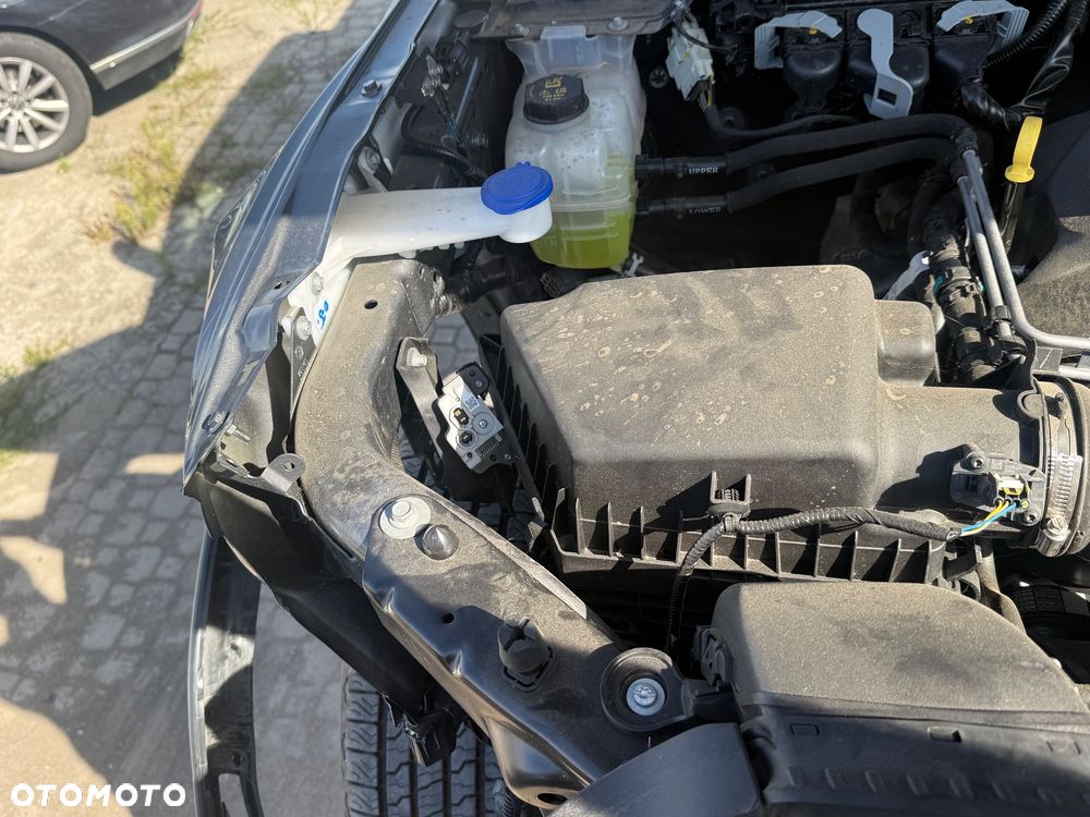 Volkswagen Amarok - 7