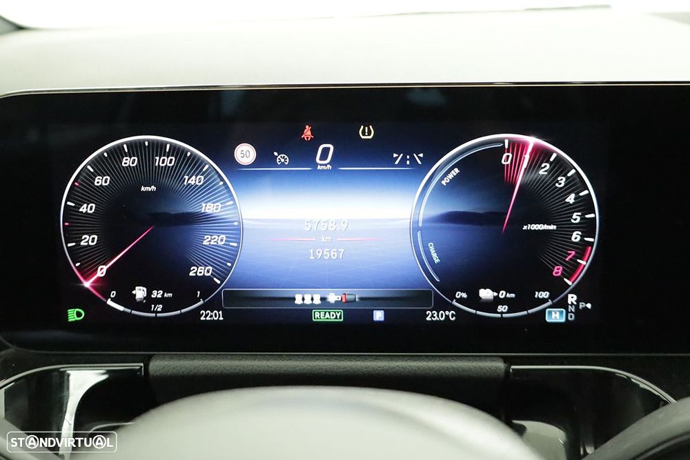 Mercedes-Benz B 250 e AMG Line - 16