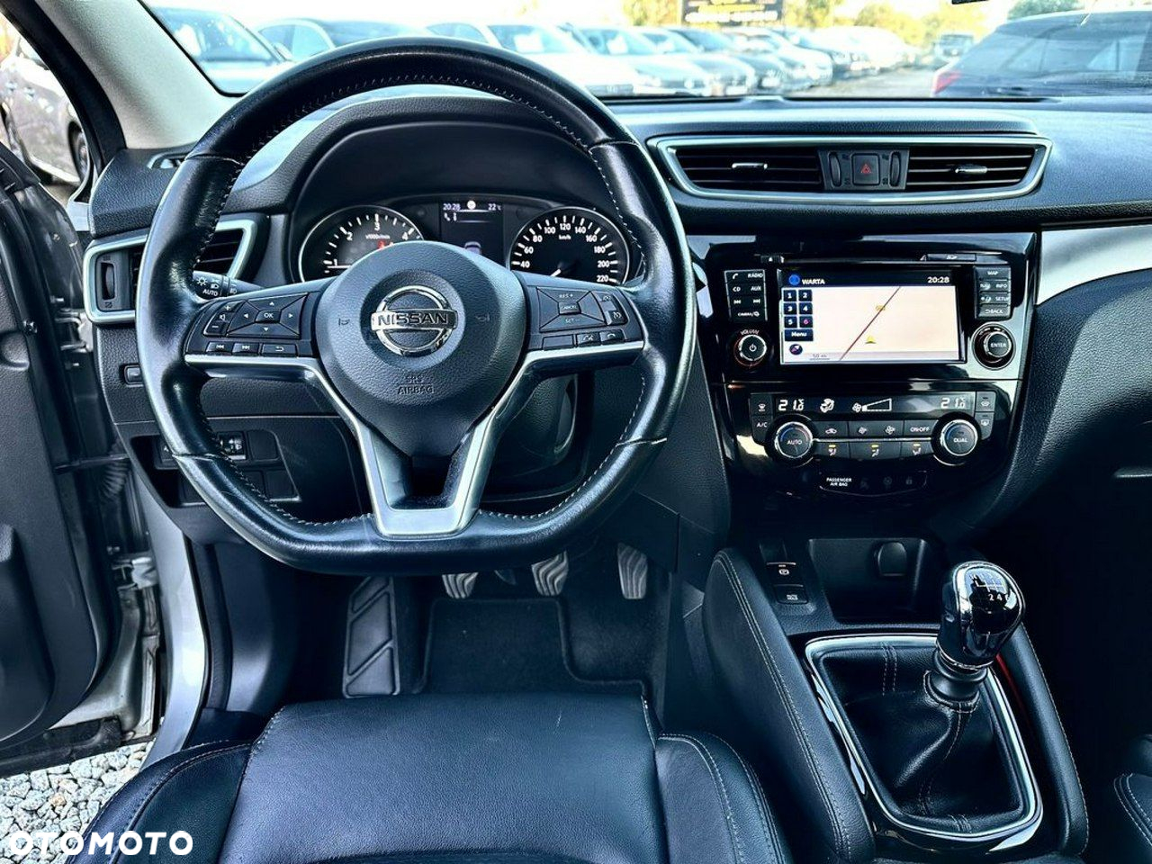 Nissan Qashqai 1.6 DCi Black Edition EU6 - 23
