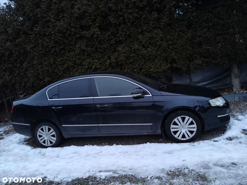 Volkswagen Passat 2.0 FSI Individual - 7