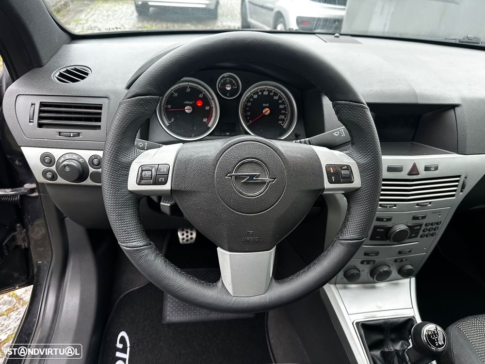 Opel Astra GTC 1.3 CDTI - 8