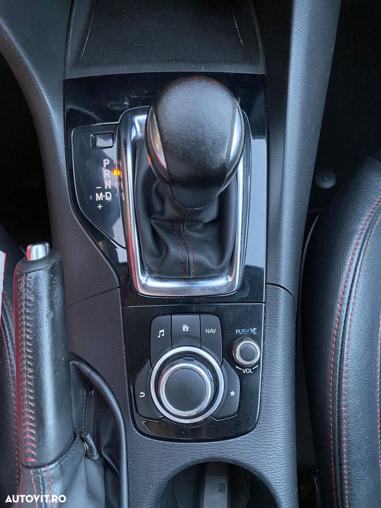 Mazda 3 - 16